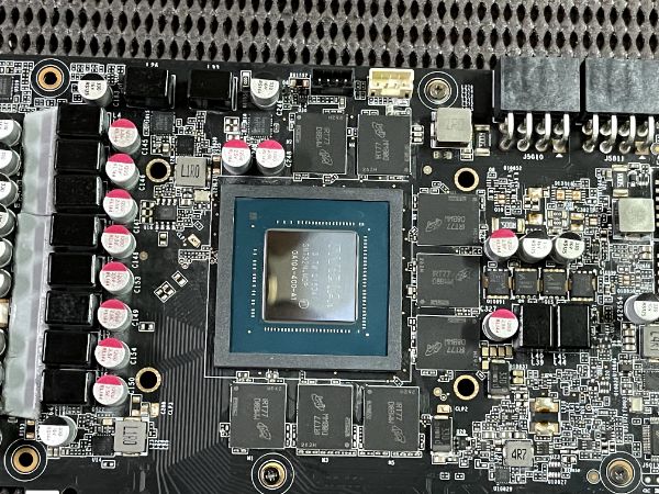 ZOTAC GAMING GeForce RTX 3070 Ti Trinity｜深度清潔