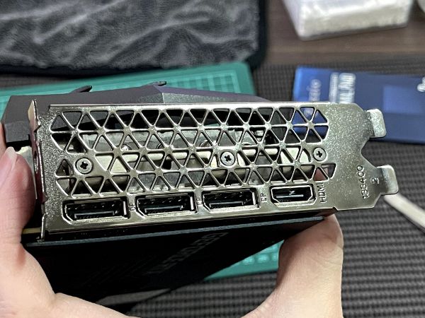 ZOTAC GAMING GeForce RTX 3070 Ti Trinity｜深度清潔