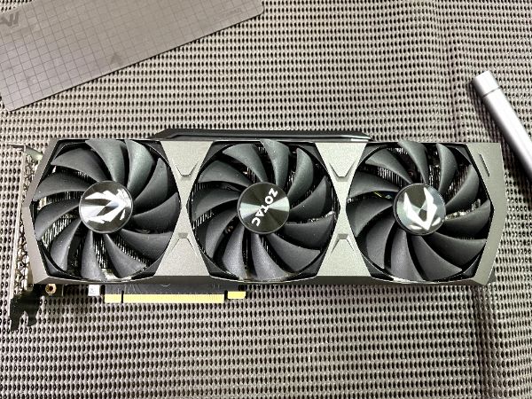 ZOTAC GAMING GeForce RTX 3070 Ti Trinity｜深度清潔