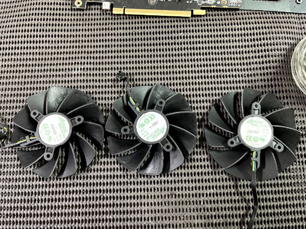 ZOTAC GAMING GeForce RTX 3070 Ti Trinity｜深度清潔