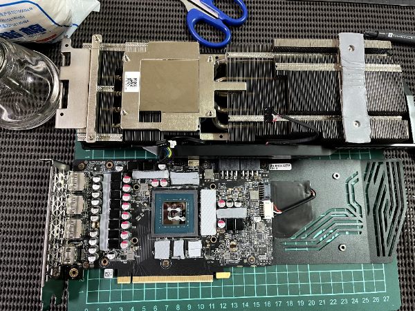 ZOTAC GAMING GeForce RTX 3070 Ti Trinity｜深度清潔