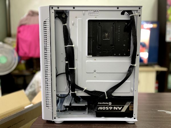 Montech X1 白｜新機組裝