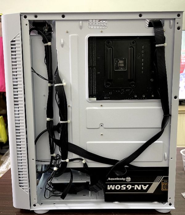 Montech X1 白｜新機組裝