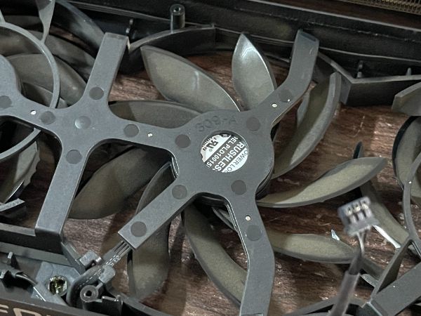 AORUS RTX 3080 MASTER 10G｜深度清潔