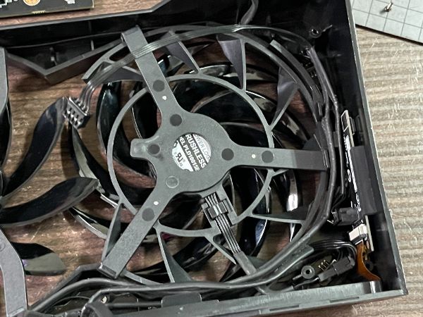 AORUS RTX 3080 MASTER 10G｜深度清潔
