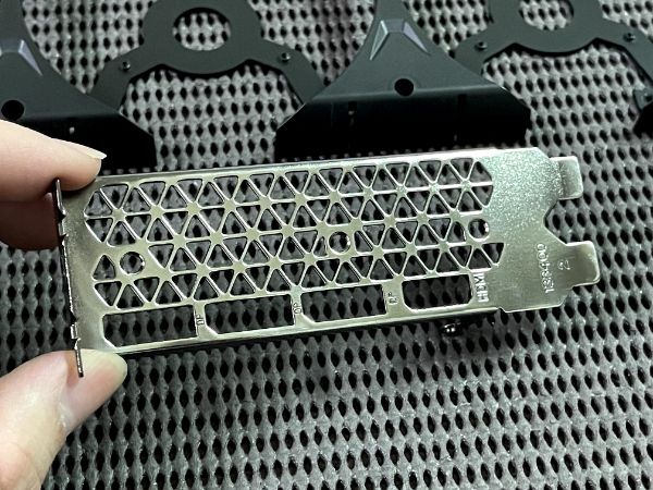 ZOTAC GAMING RTX 3070 Ti Trinity｜深度清潔