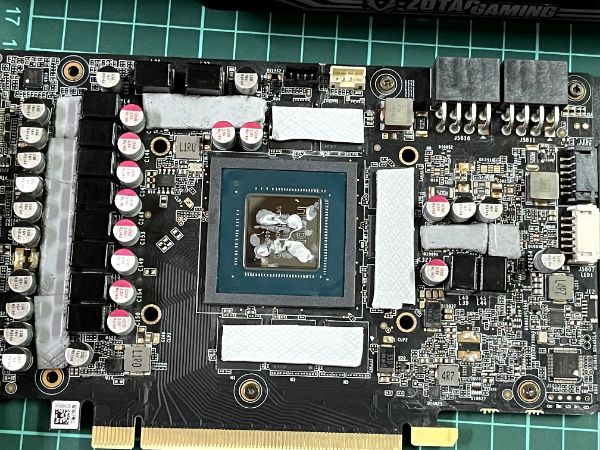 ZOTAC GAMING RTX 3070 Ti Trinity｜深度清潔