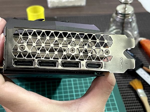 ZOTAC GAMING RTX 3070 Ti Trinity｜深度清潔