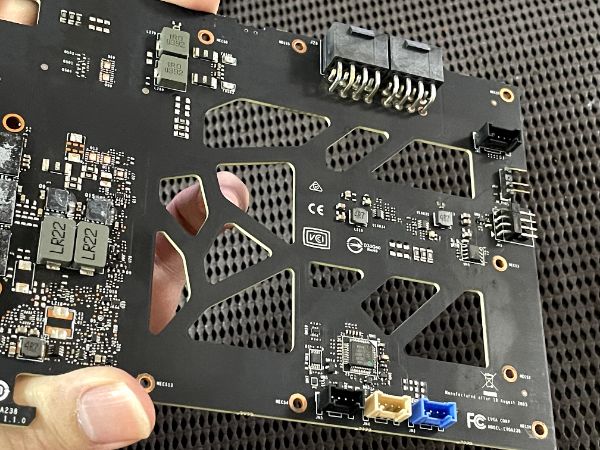 EVGA RTX 3070 Ti FTW3 ULTRA GAMING｜深度清潔
