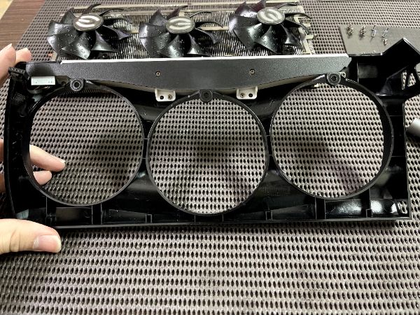 EVGA RTX 3070 Ti FTW3 ULTRA GAMING｜深度清潔