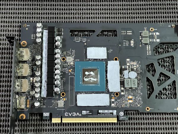 EVGA RTX 3070 Ti FTW3 ULTRA GAMING｜深度清潔