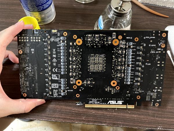 ASUS TUF RTX3080TI O12G GAMING｜深度清潔