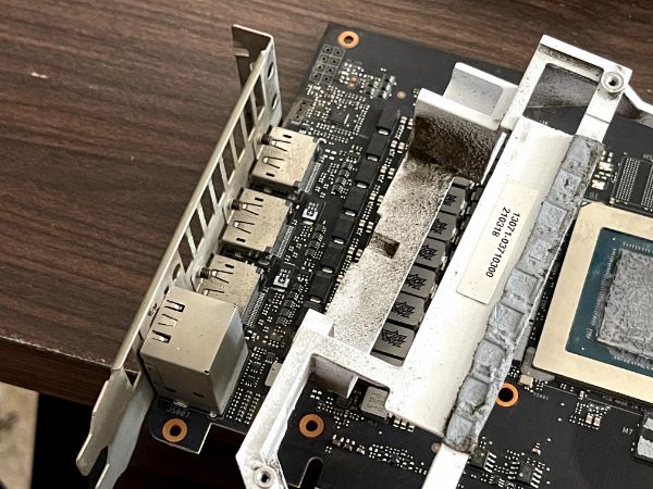 ROG-STRIX-RTX3080-O10G-WHITE｜深度清潔
