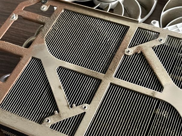 ROG-STRIX-RTX3080-O10G-WHITE｜深度清潔