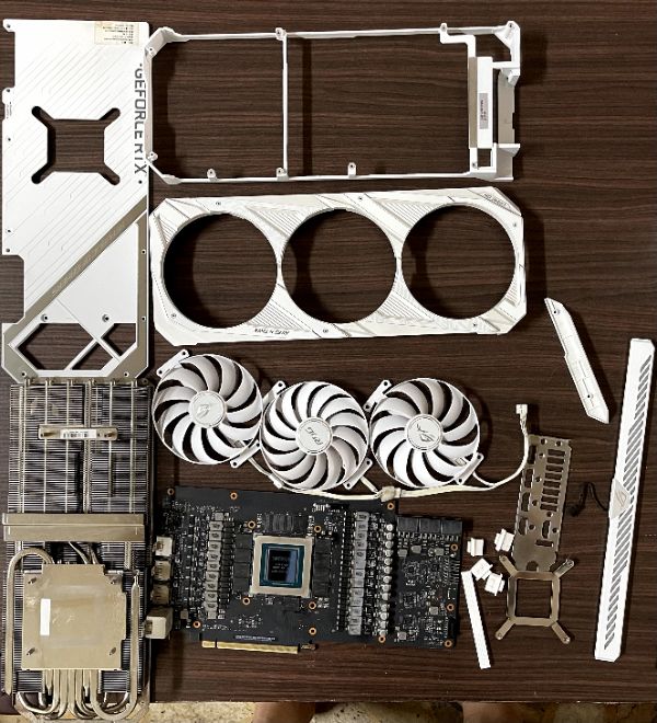 ROG-STRIX-RTX3080-O10G-WHITE｜深度清潔