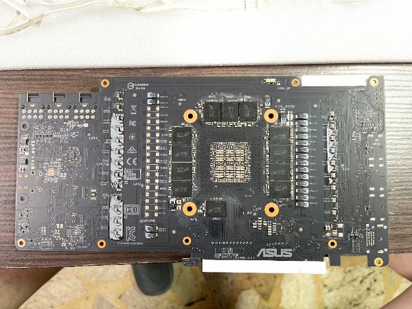 ROG-STRIX-RTX3090-O24G-WHITE｜深度清潔