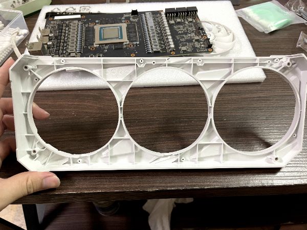 ROG-STRIX-RTX3090-O24G-WHITE｜深度清潔