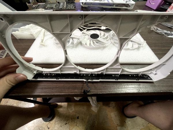 ROG-STRIX-RTX3090-O24G-WHITE｜深度清潔