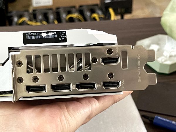 ROG-STRIX-RTX3090-O24G-WHITE｜深度清潔