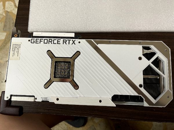 ROG-STRIX-RTX3090-O24G-WHITE｜深度清潔