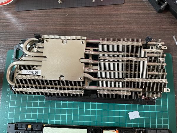 EVGA GeForce GTX 1080 Ti SC2 Gaming｜深度清潔