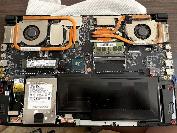 MSI GF75 Thin 9SC