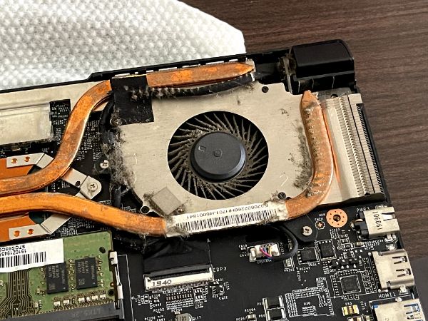 MSI GF75 Thin 9SC