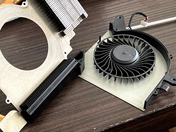 MSI GF75 Thin 9SC