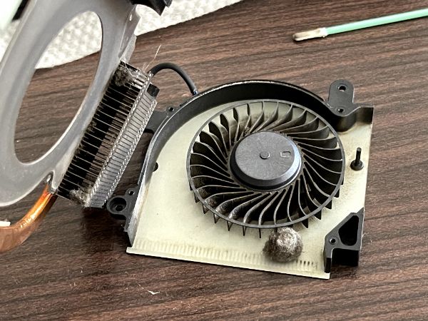 MSI GF75 Thin 9SC