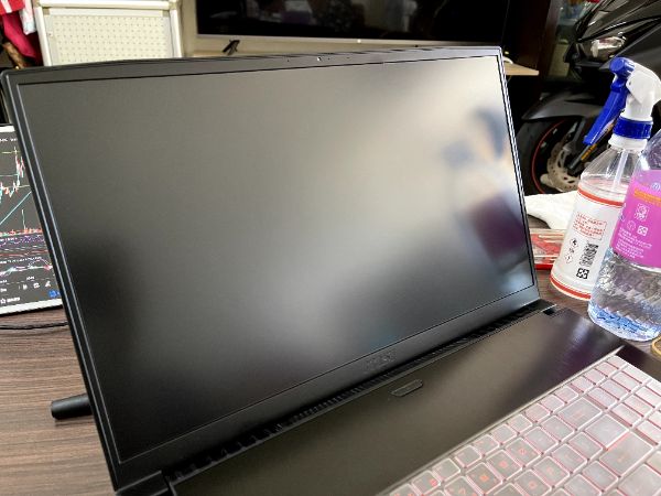 MSI GF75 Thin 9SC