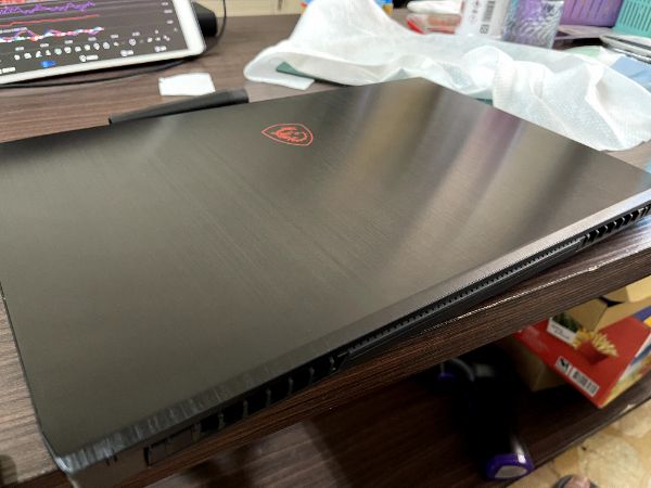 MSI GF75 Thin 9SC