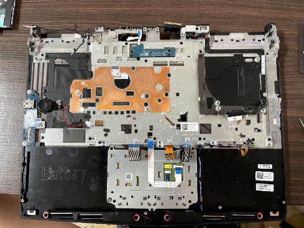 DELL ALIENWARE 15 R3