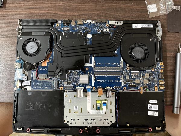 DELL ALIENWARE 15 R3