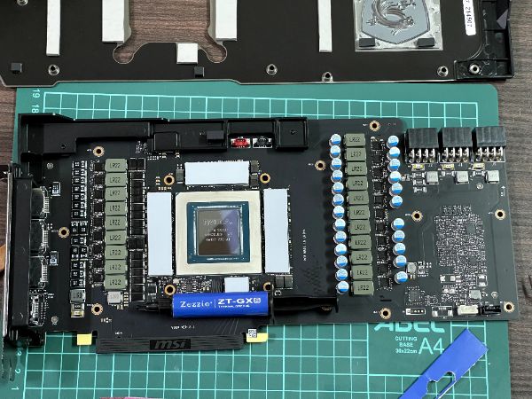 MSI RTX 3080 SUPRIM X 12G LHR