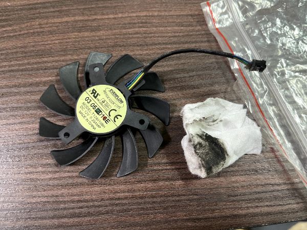 ASUS STRIX-GTX960-DC2OC-2GD5