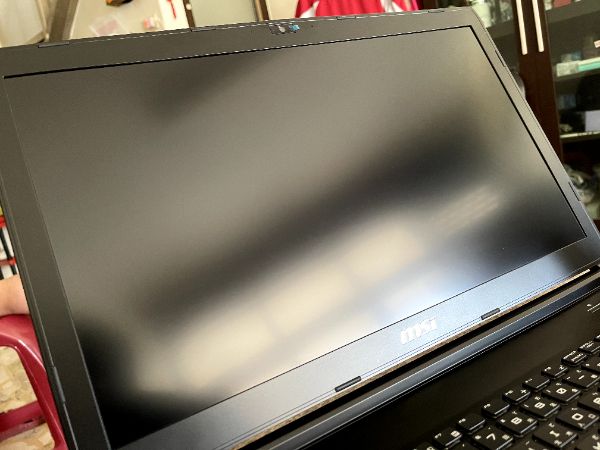 MSI GE72 2QE Apache