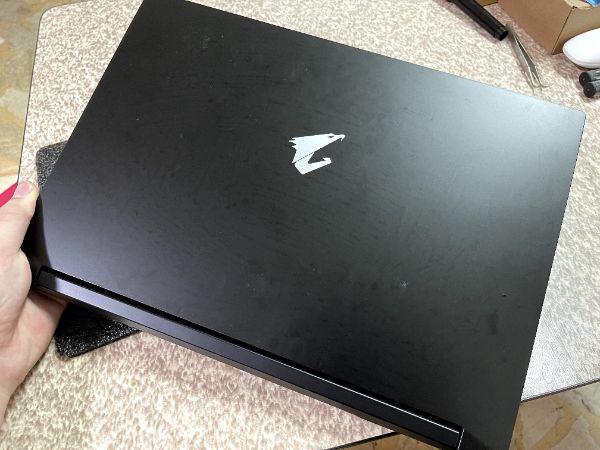 AORUS 5 SB