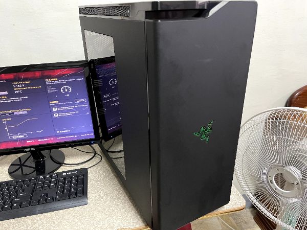 NZXT H440 RAZER