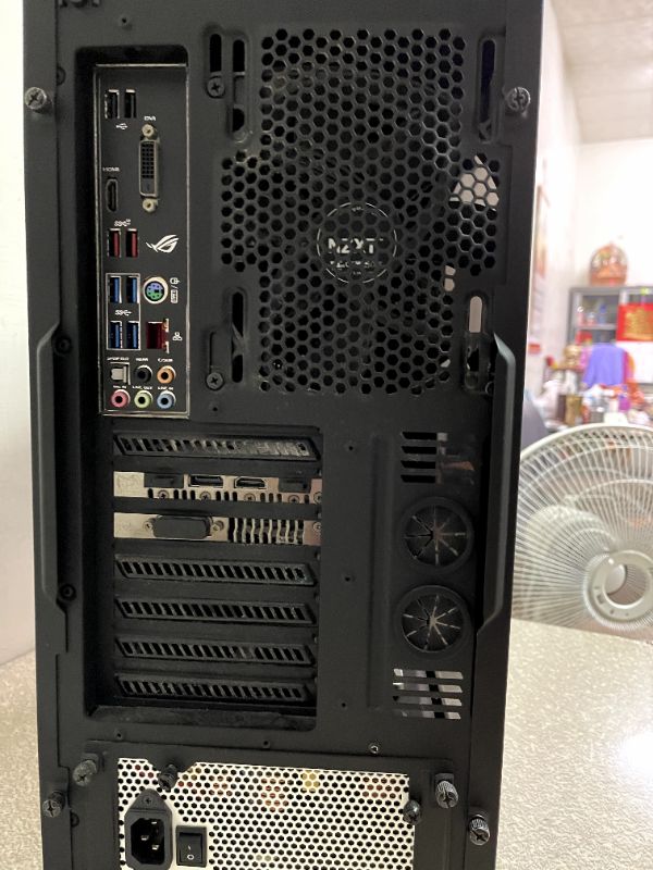 NZXT H440 RAZER