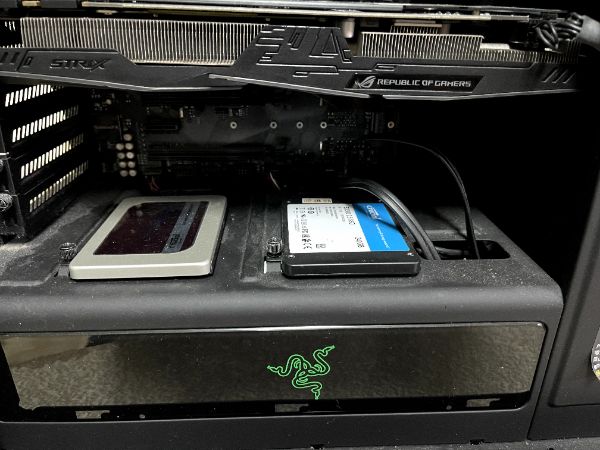 NZXT H440 RAZER