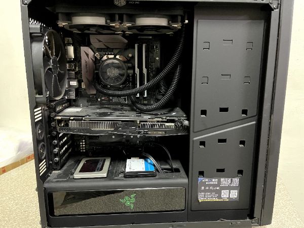 NZXT H440 RAZER