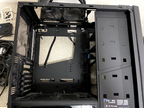 NZXT H440 RAZER
