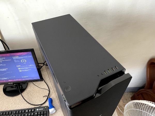 NZXT H440 RAZER