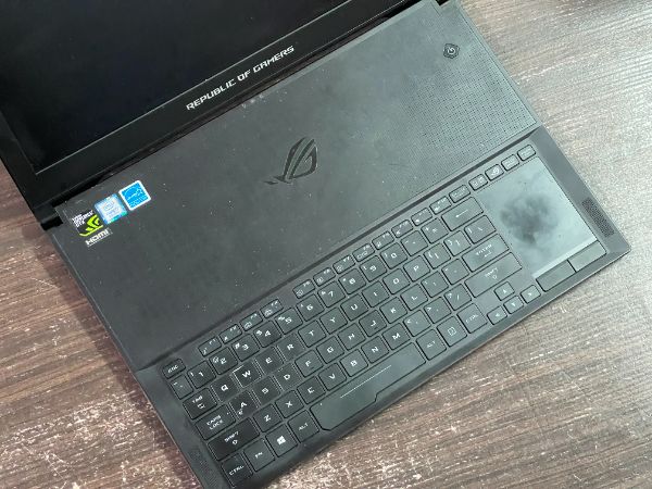 ROG Zephyrus GX501V