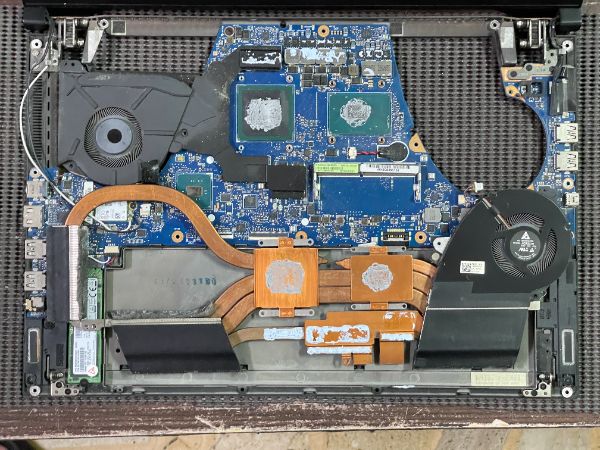 ROG Zephyrus GX501V