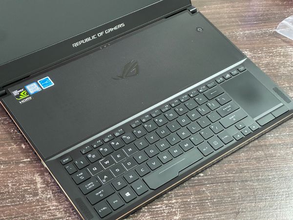 ROG Zephyrus GX501V