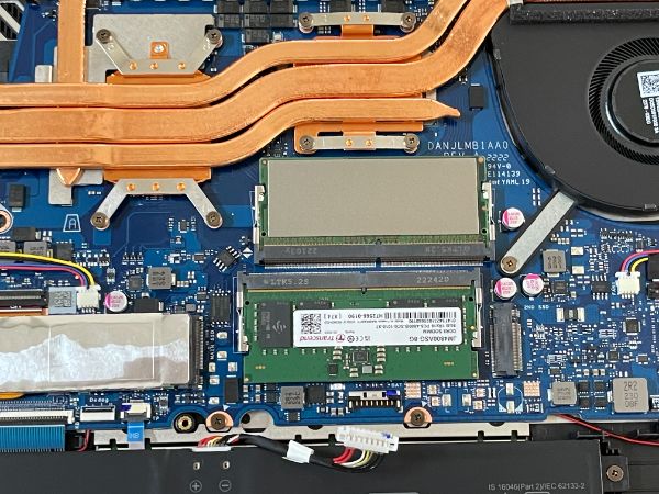 ASUS TUF Gaming F17 FX707ZE