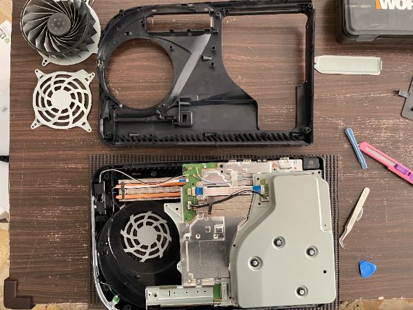 SONY PS5 光碟版｜更換液金