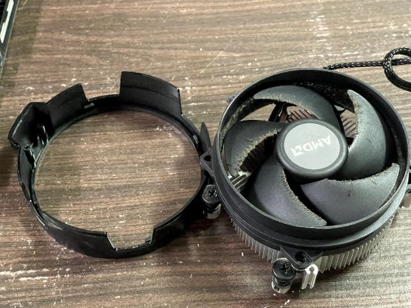 MSI MPG GUNGNIR 100D｜深度清潔