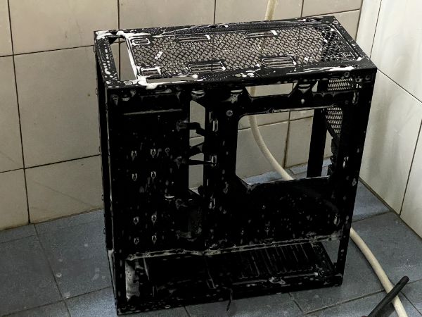 MSI MPG GUNGNIR 100D｜深度清潔